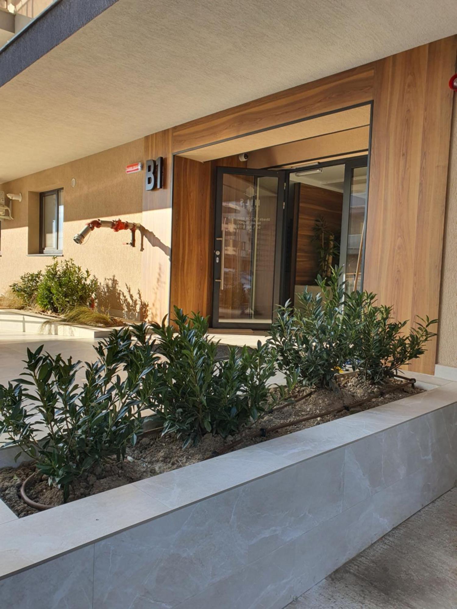 Premium Hils Brauner Studio Bucharest Exterior photo